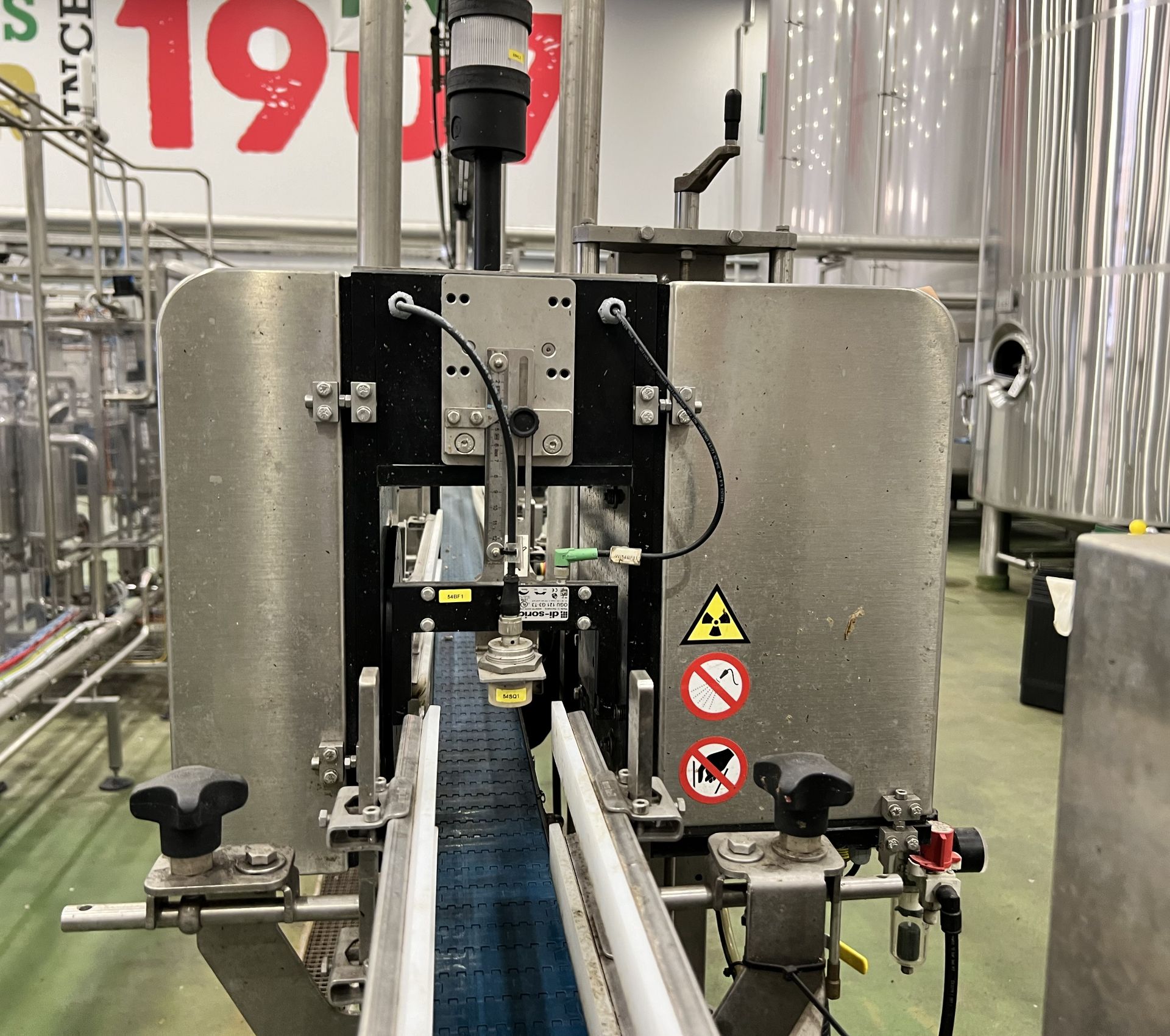Filled Can Inspection System - Image 6 of 11