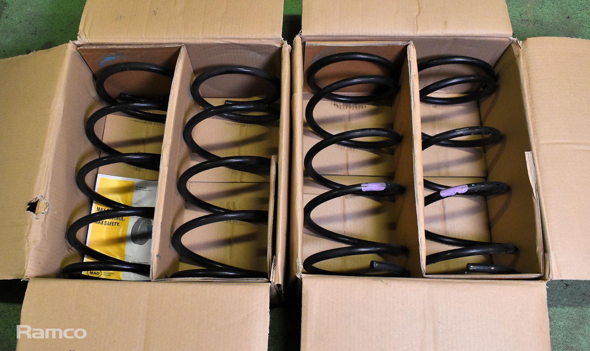 2x boxes of MAD Suspension Systems HV-104418P Mitsubishi Shogun Sport reinforced rear springs