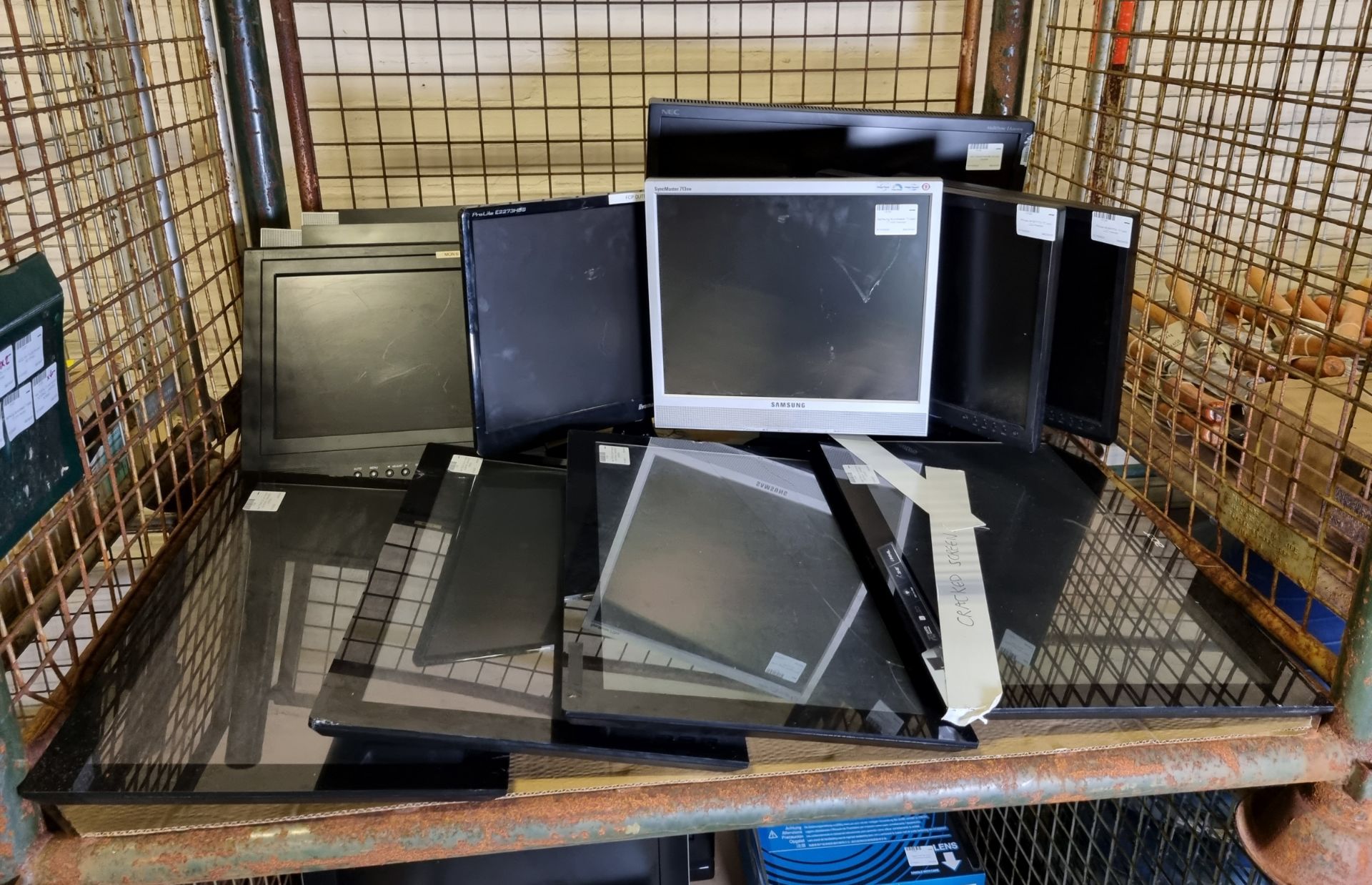 Various monitors - see description for full details - Image 4 of 7