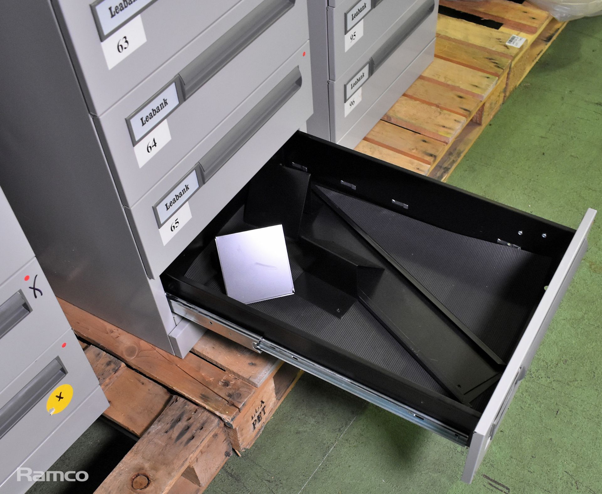 2x Leabank 6 drawer filing cabinets - W 470 x D 630 x H 1020mm - NO KEYS - Bild 6 aus 6