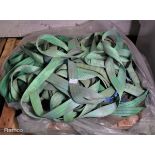 Green Lifting straps - lengths and quantity unknown