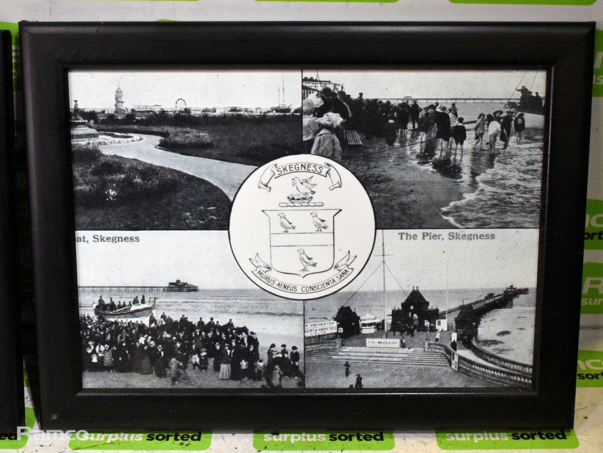 4x Skegness memorabilia photos - Skegness Pier - frame size: 13.5 x 10 inches - Image 5 of 5