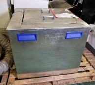 Elma TI-H-160 multi-frequency ultrasonic cleaning unit - W 850 x D 850 x H 700mm - lid doesn't close