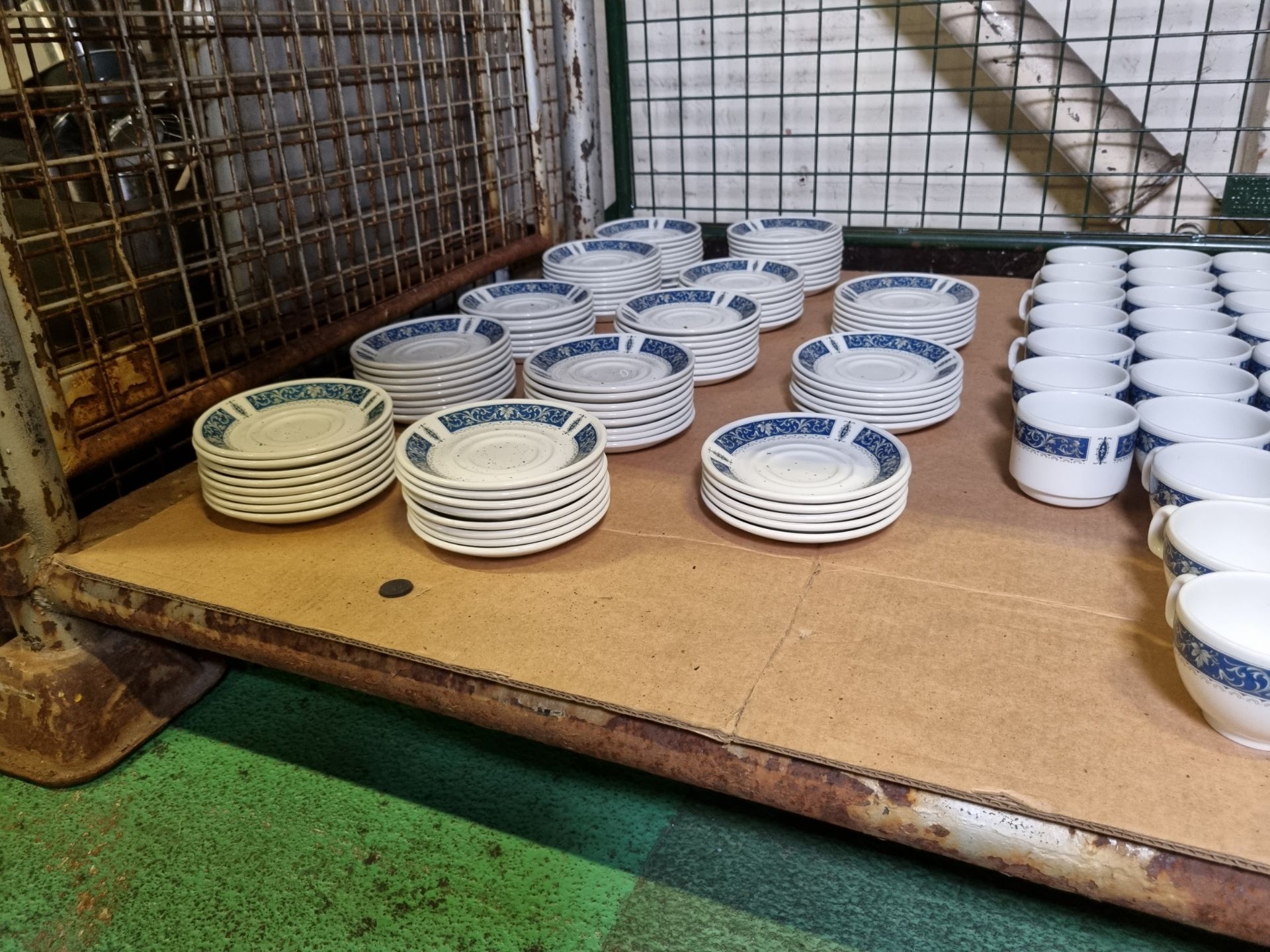 Catering equipment - Steelite Royal Doulton blue cups and saucers - Image 5 of 5