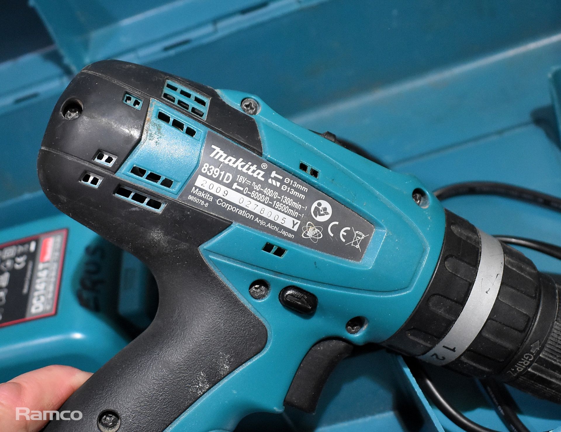 Makita DHP453 10V cordless drill - BARE UNIT, Makita 8391D 18V cordless drill with DC1414T charger - Image 3 of 5