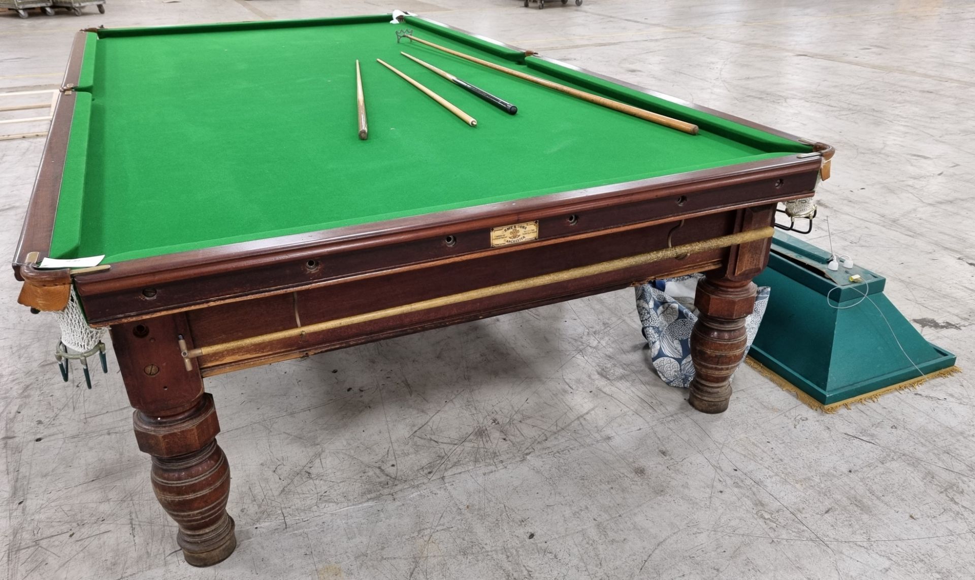 Orme & Sons Manchester 12ft snooker table with cues, cue rests, cover, and lighting - Image 9 of 25