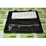 Mitutoyo Absolute Digimatic CD-6 ASX digital vernier caliper 0-150 mm / 0-6 in with case