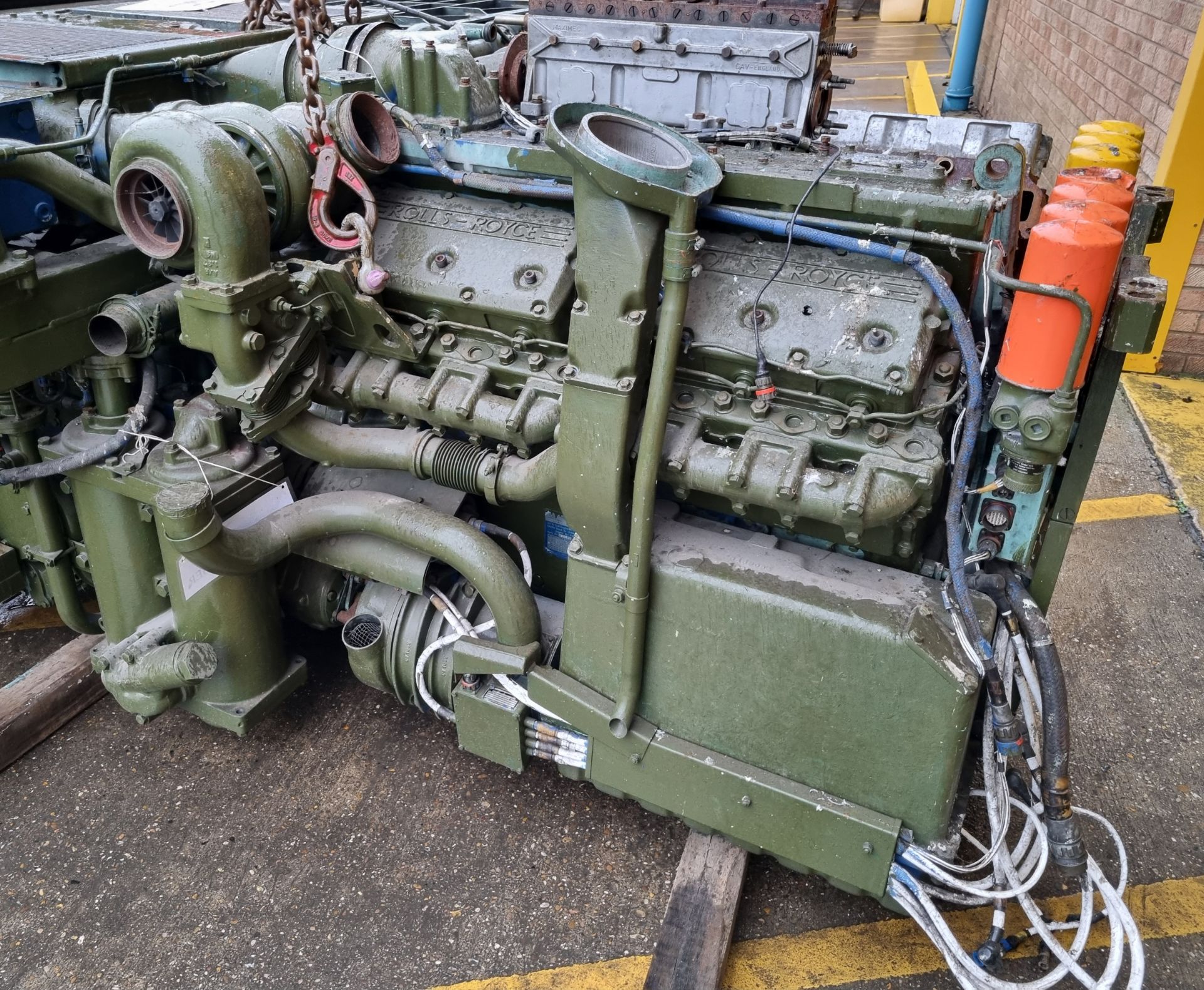 Challenger 2 tank engine Rolls Royce CV12 26 litre twin turbo diesel engine and transmission - Image 7 of 21