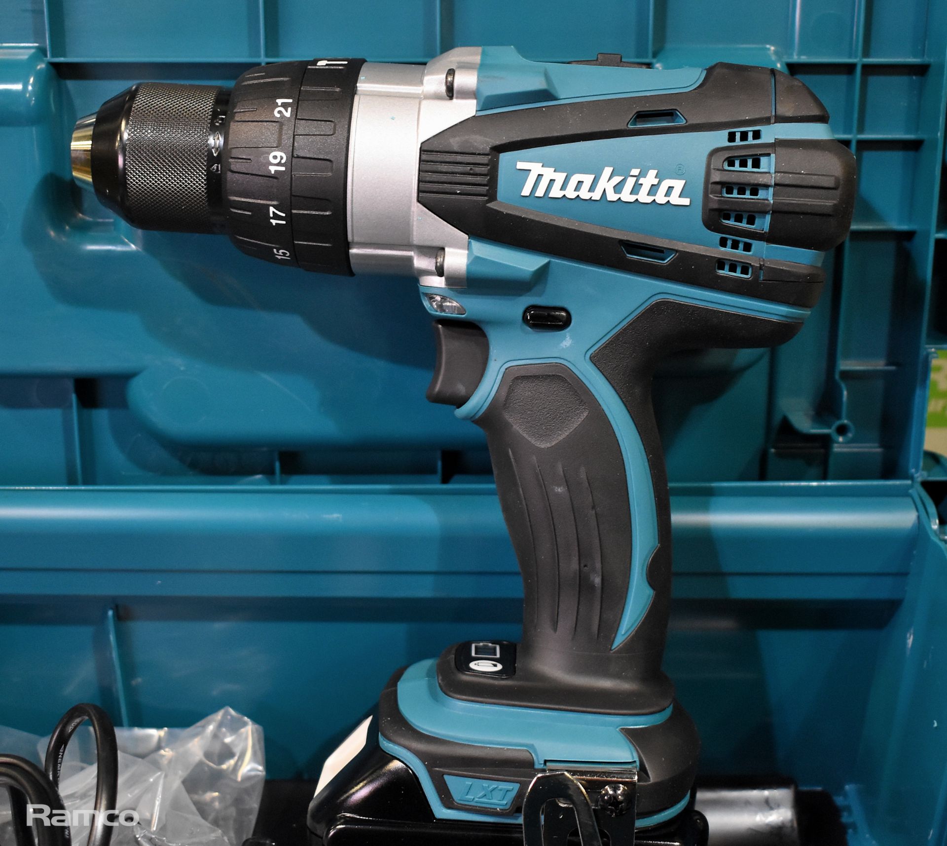 Makita DHP458RTJ 18v combi drill with 2x 5.0Ah batteries and charger - in case - Image 4 of 10