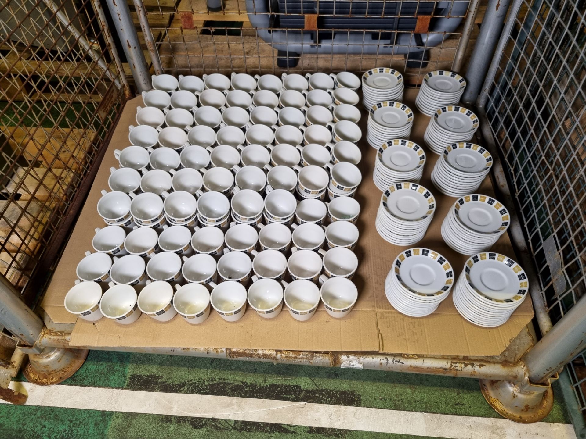 Catering equipment - Grindley White Granite Vitrified Arran cups and saucers - Image 2 of 5