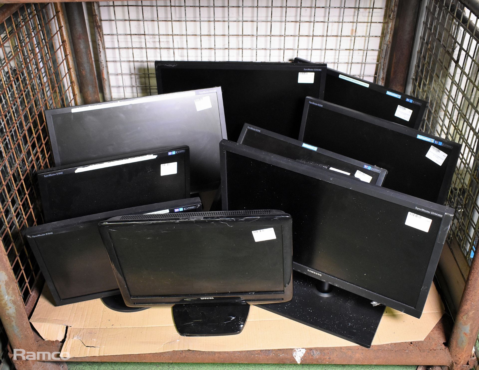 Various computer monitors - full details in the description - Image 12 of 18