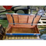 Wooden tool box - W 1090 x D 390 x H 330mm