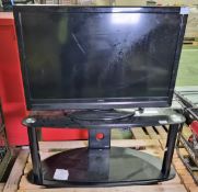 Hitachi L42VC04U H 42 inch LCD TV - NO REMOTE with Black TV stand with glass top and middle shelves