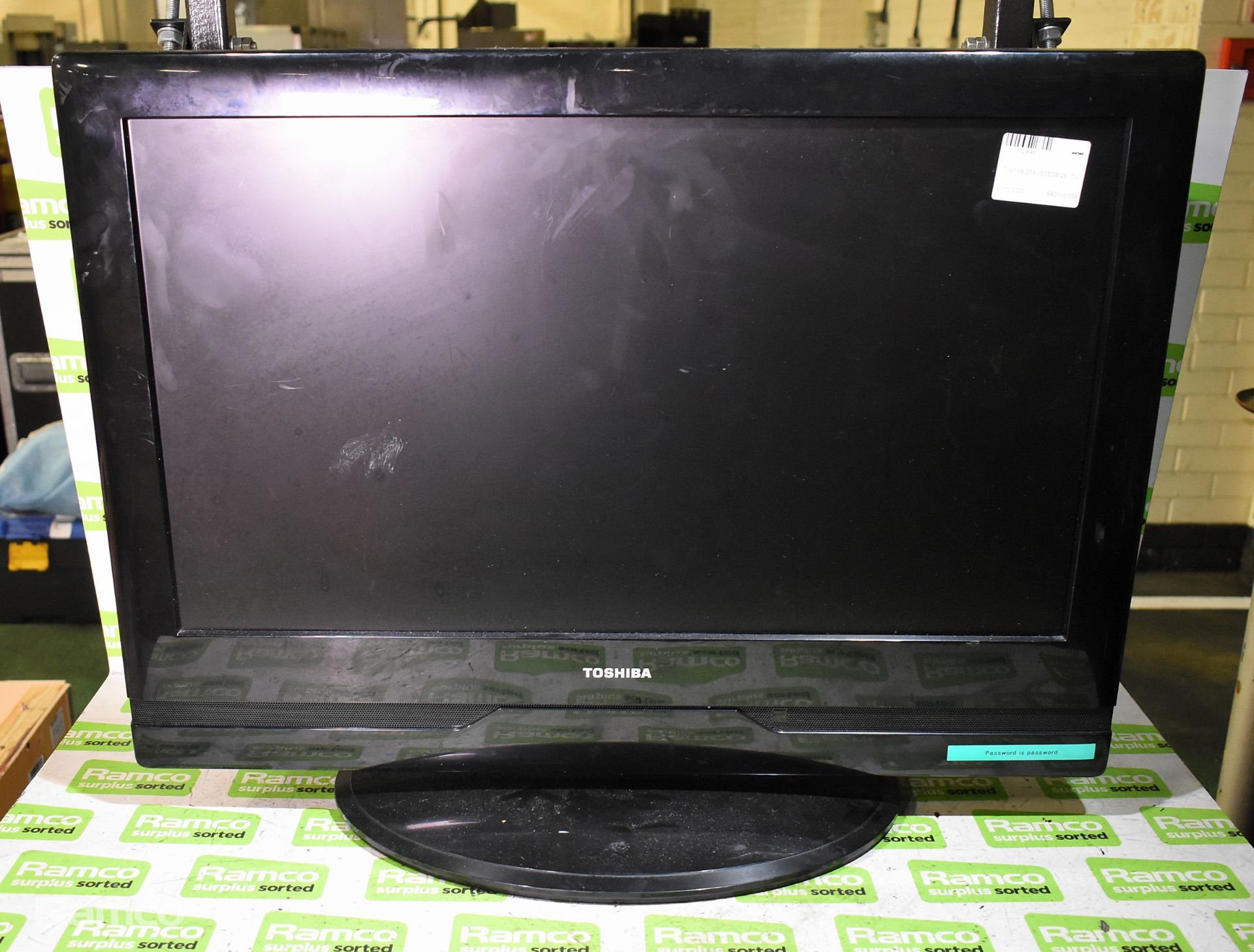 Various computer monitors - full details in the description - Image 9 of 18