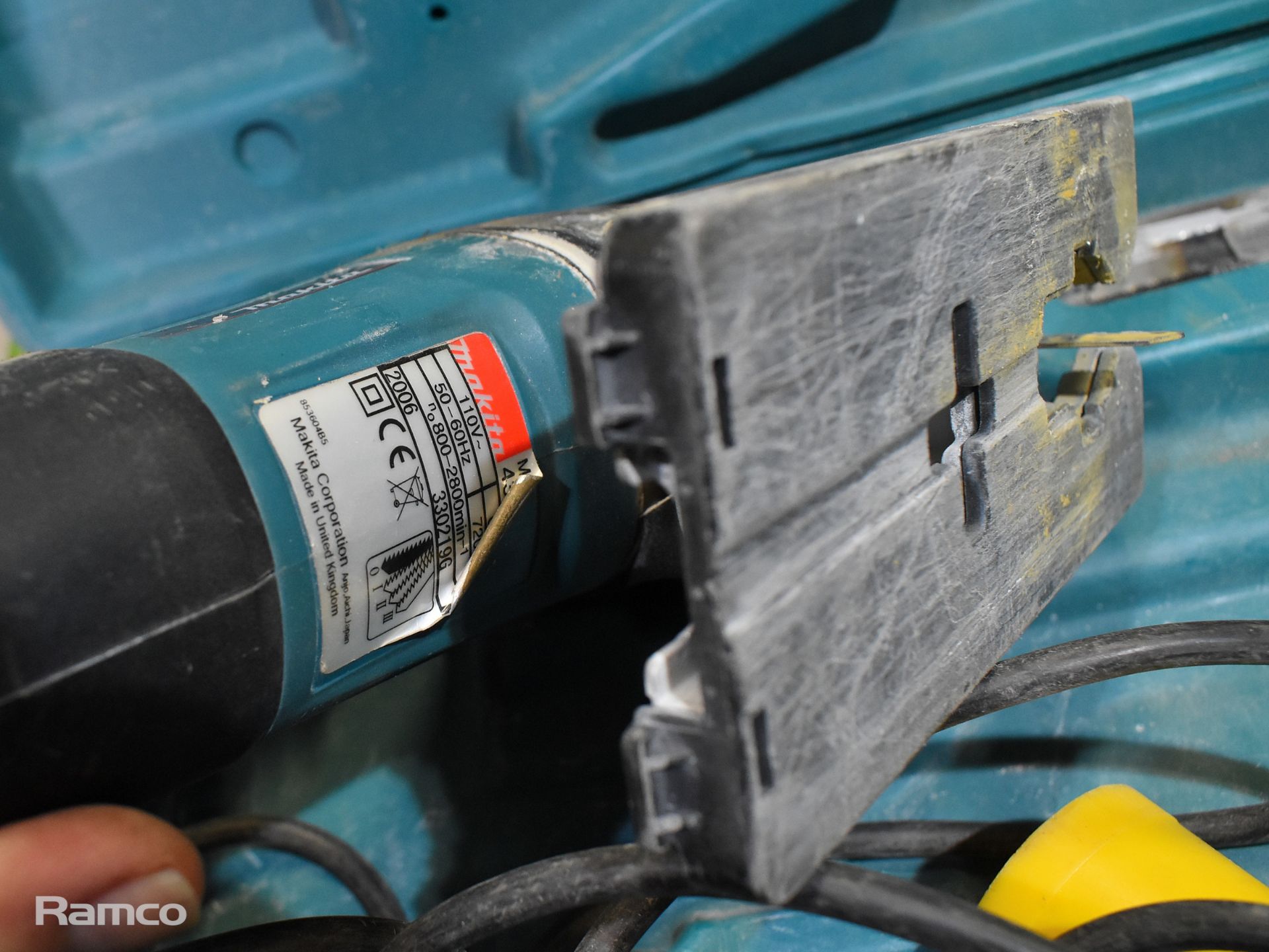 Nuove Viti Makita 4x Piastra Base Seghetto Alternativo Per 4340CT 4340FCT 434 - Foto 5