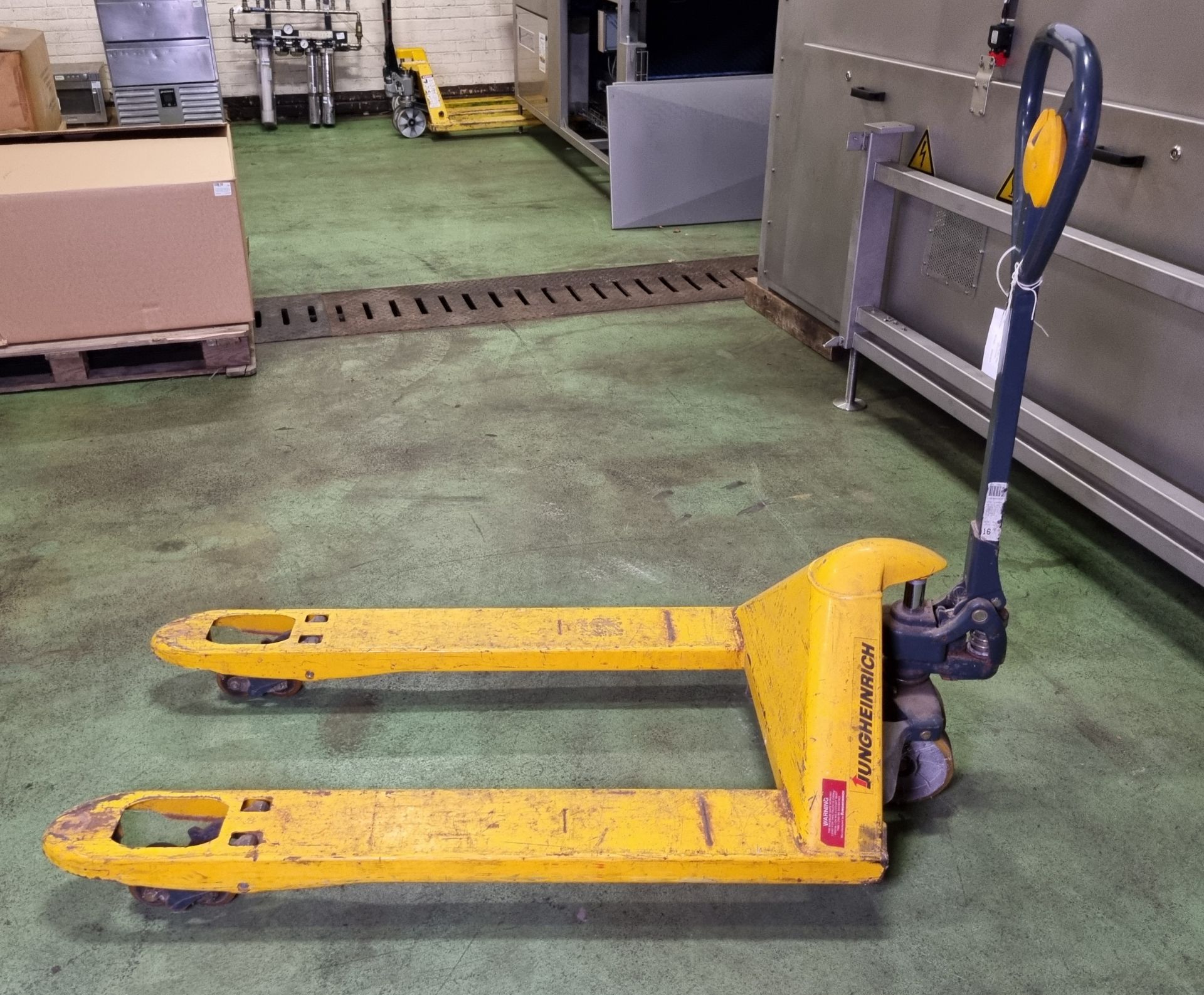 Jungheinrich hand pallet truck - 2200kg max load - forks L 1200 x W 670mm