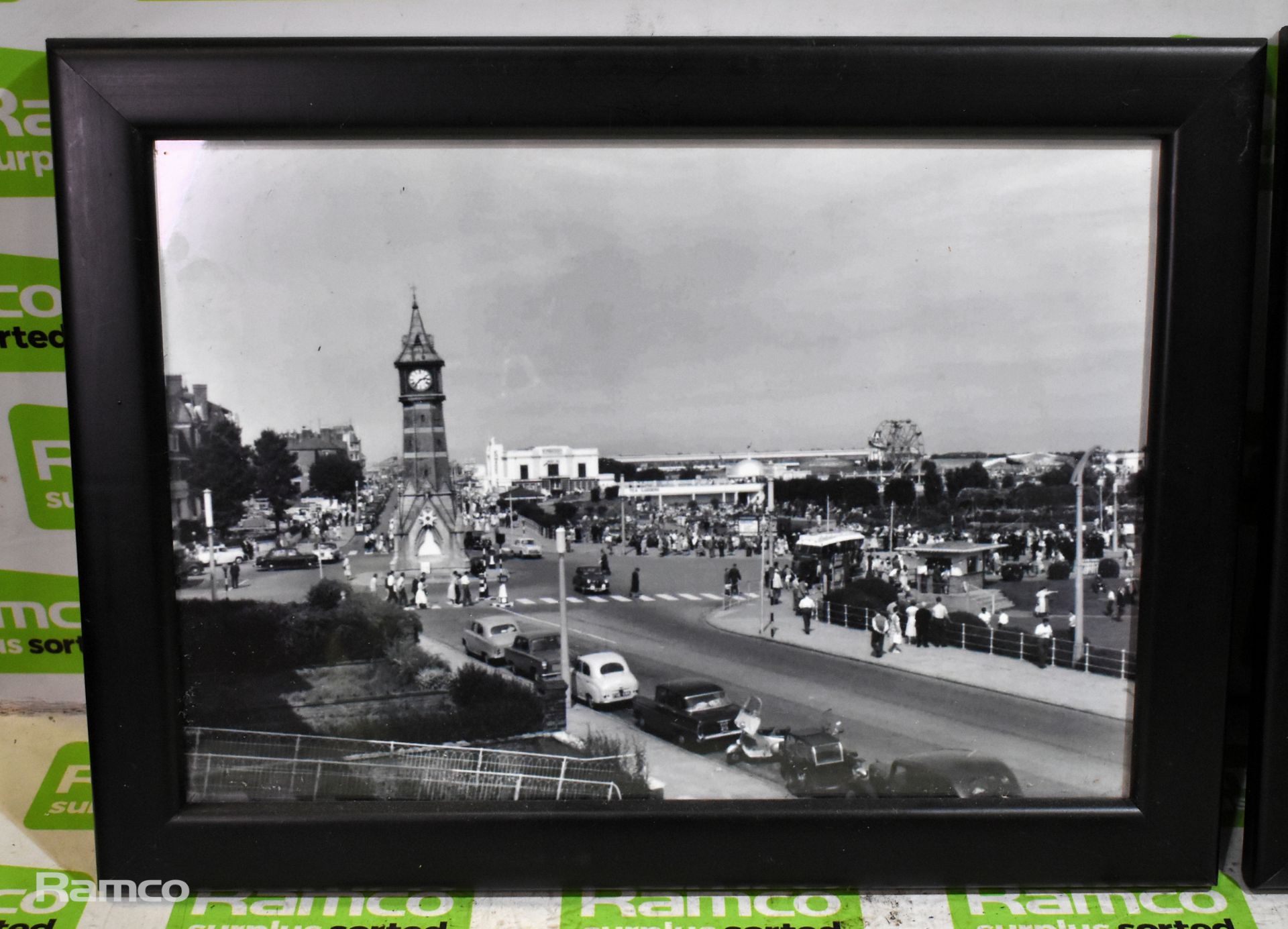4x Skegness memorabilia photos - Clock Tower and Grande Parade - frame size: 13.5 x 10 inches - Image 4 of 5