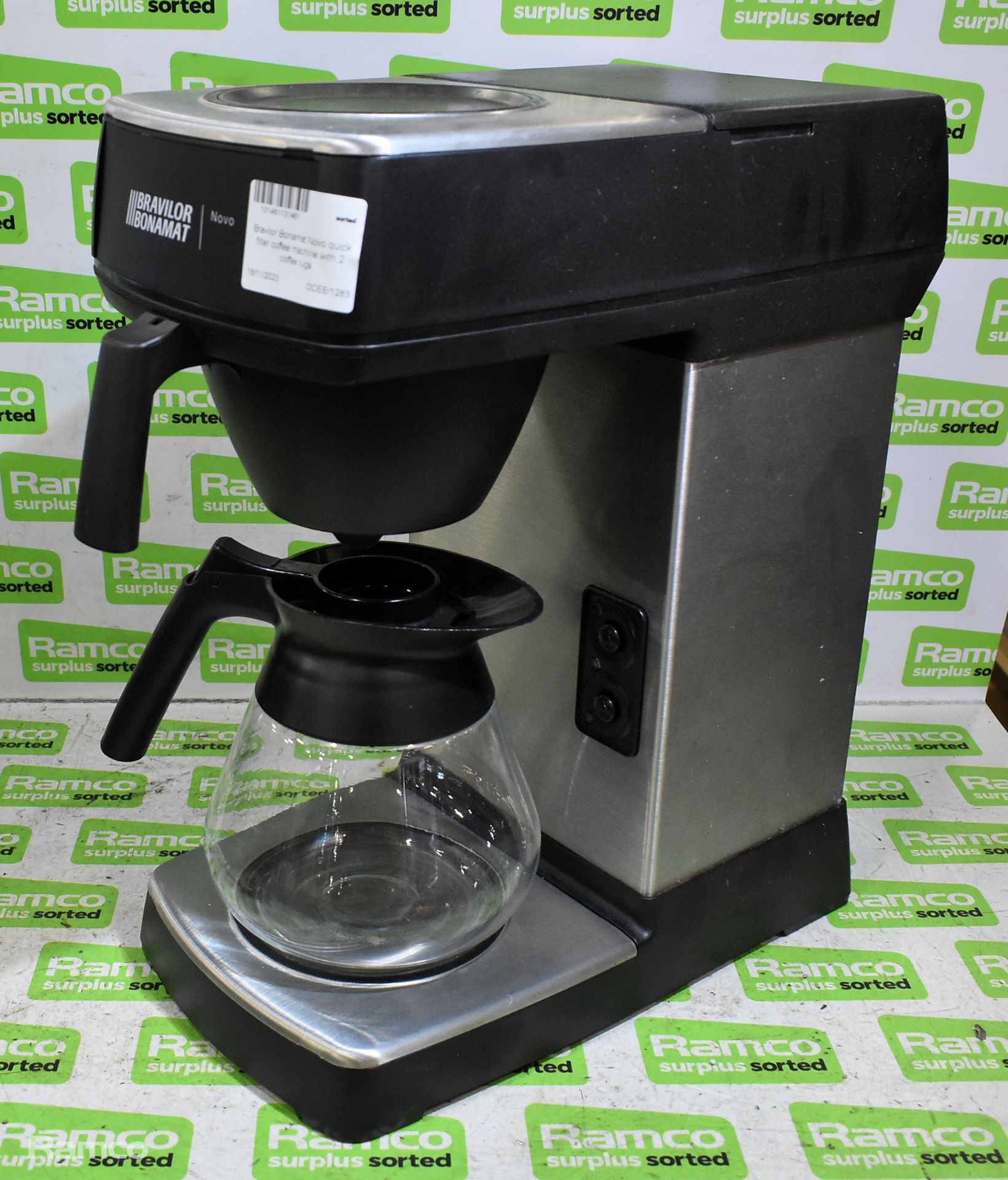 Bravilor Bonamat Novo quick filter coffee machine with 2 coffee jugs - Image 3 of 8