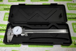 Linear 51-200-150 150mm dial indicating caliper with case