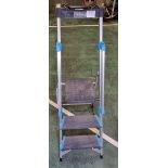 TB Davies 3 tread premier XL platform step ladder