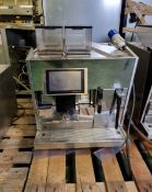 Thermoplan Black & White 3 coffee machine - L 550 x W 600 x H 700mm