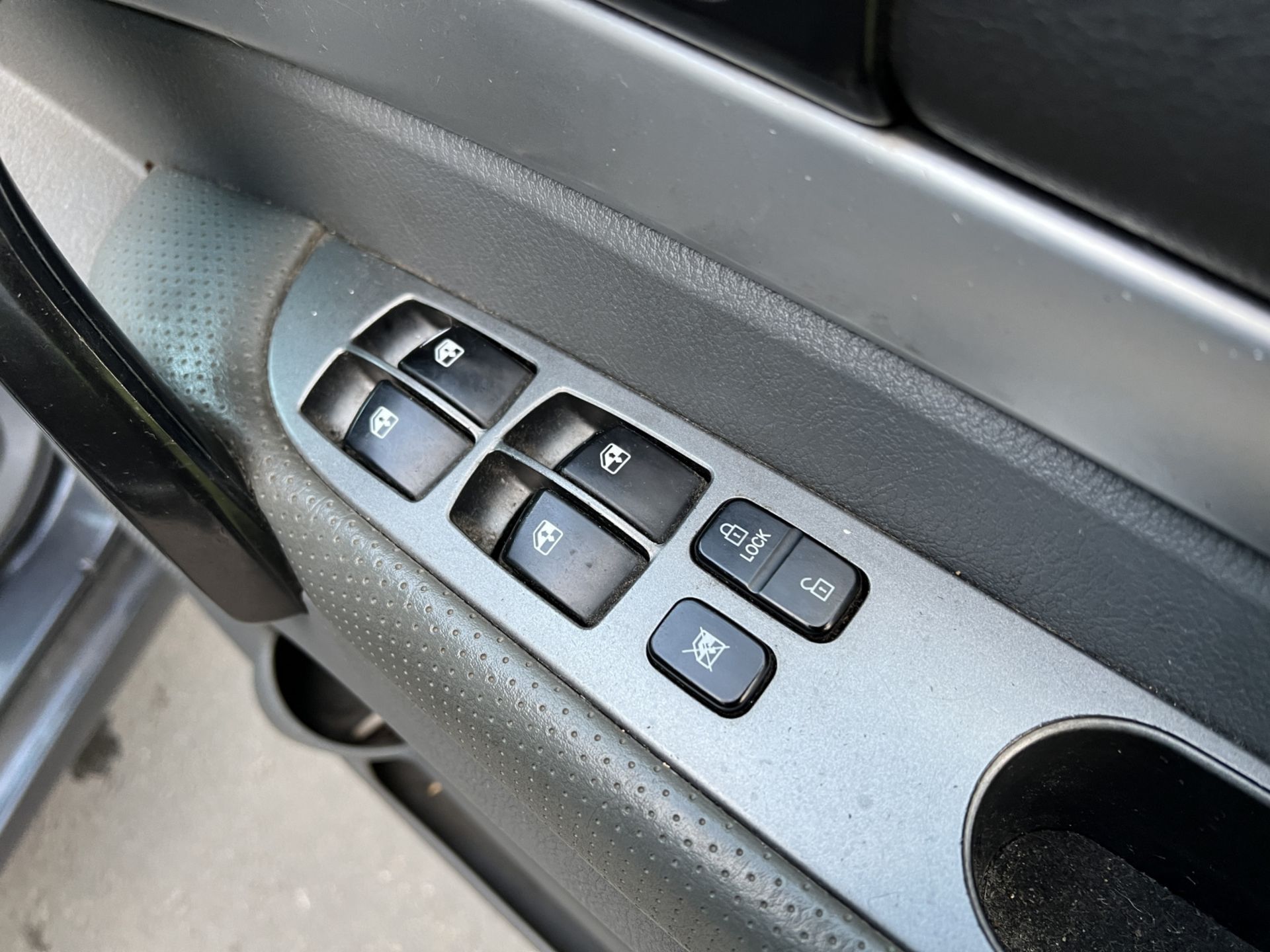 Ssangyong Rodius 7 seater - 2x key fobs - 2.7l Mercedes engine - see description - Bild 24 aus 30