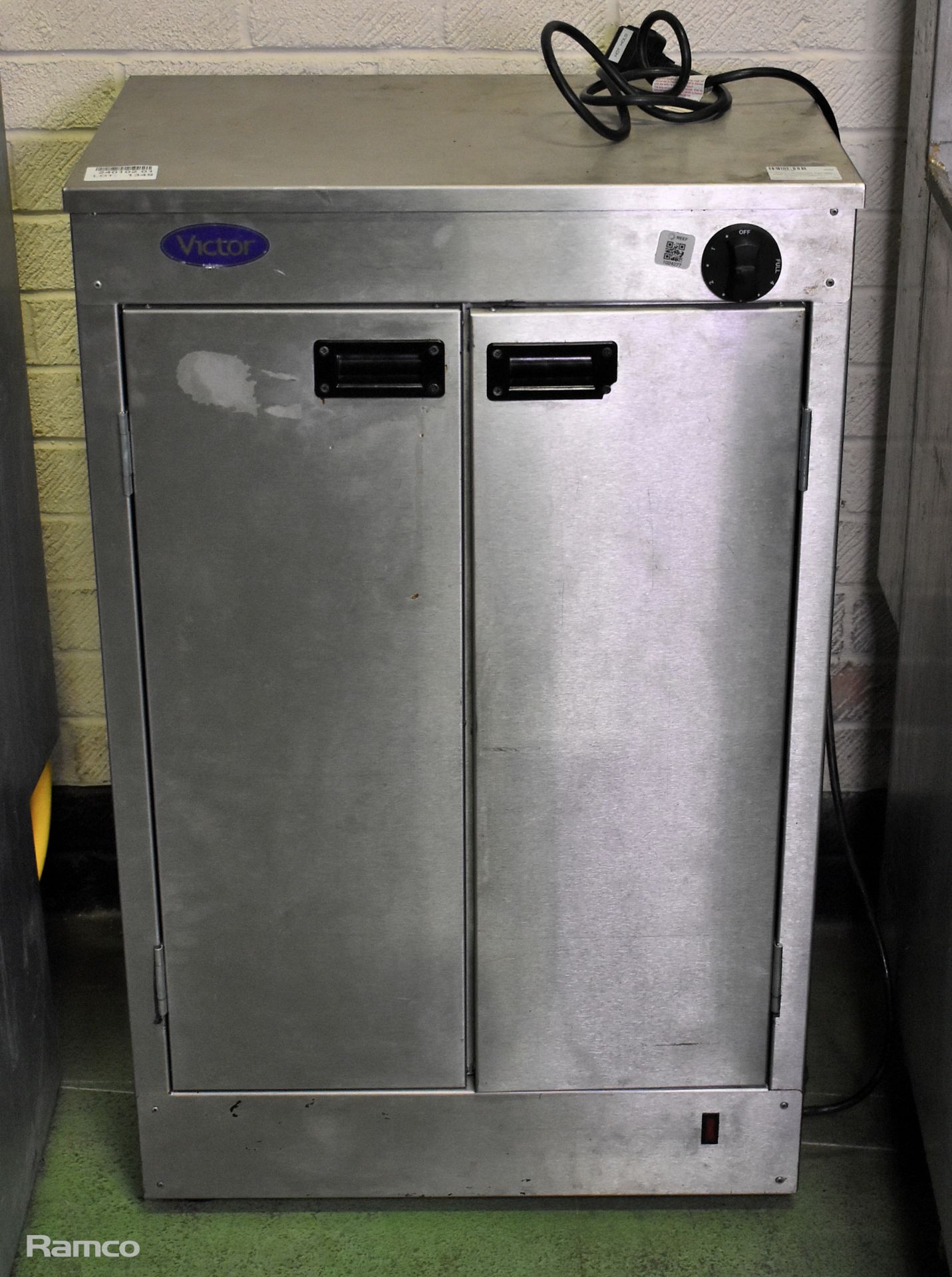Victor HED40100 stainless steel hot cupboard - W 570 x D 400 x H 900mm