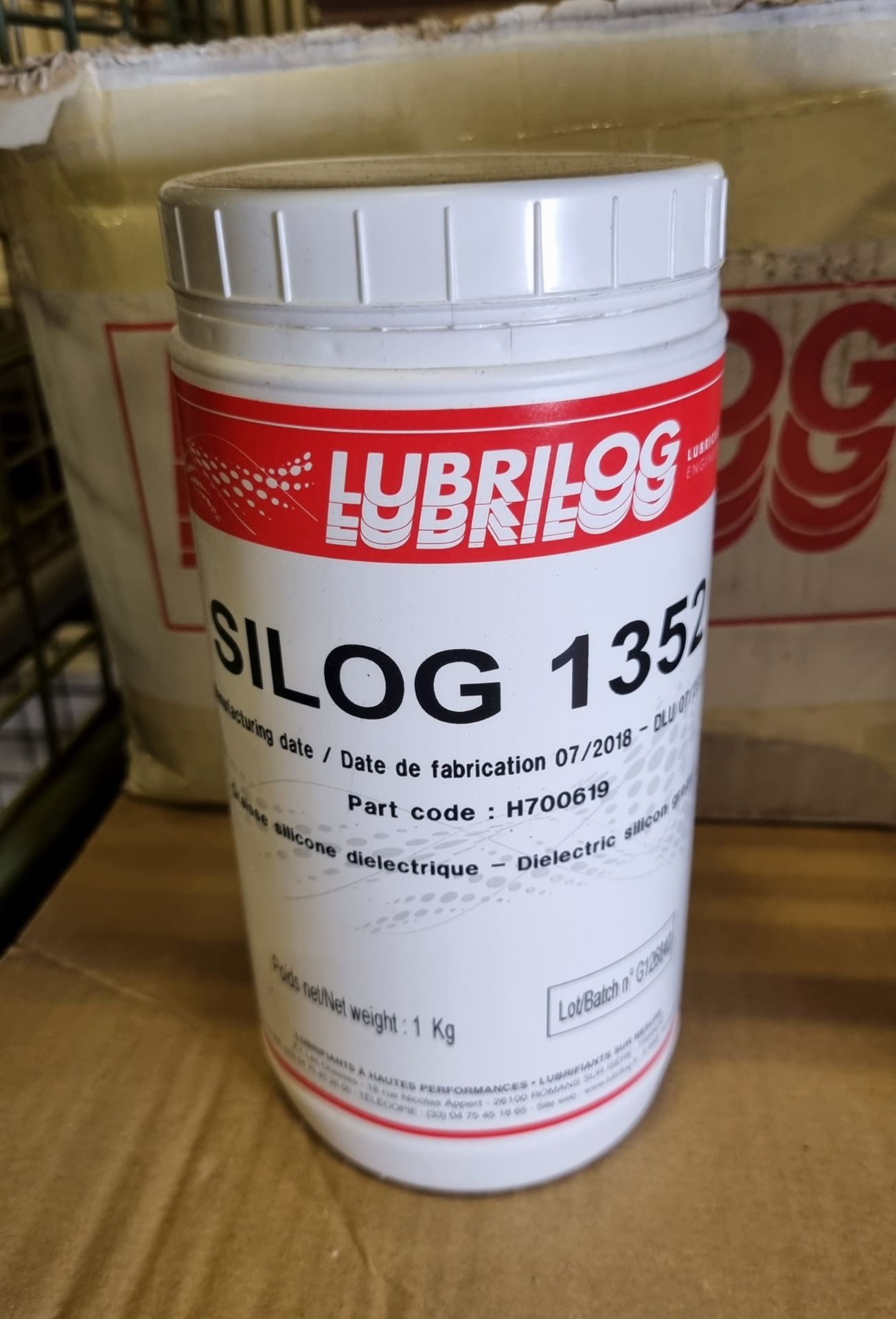 Adhesive and cleaner spares - Lubrilog - Technomelt - 3M - expiry dates unknown - Image 5 of 10