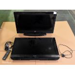 JVC LT-32DG20J 32 inch LCD TV - NO REMOTE - DAMAGED BEZEL & Sony Bravia KDL-32CX523 32 inch LCD TV