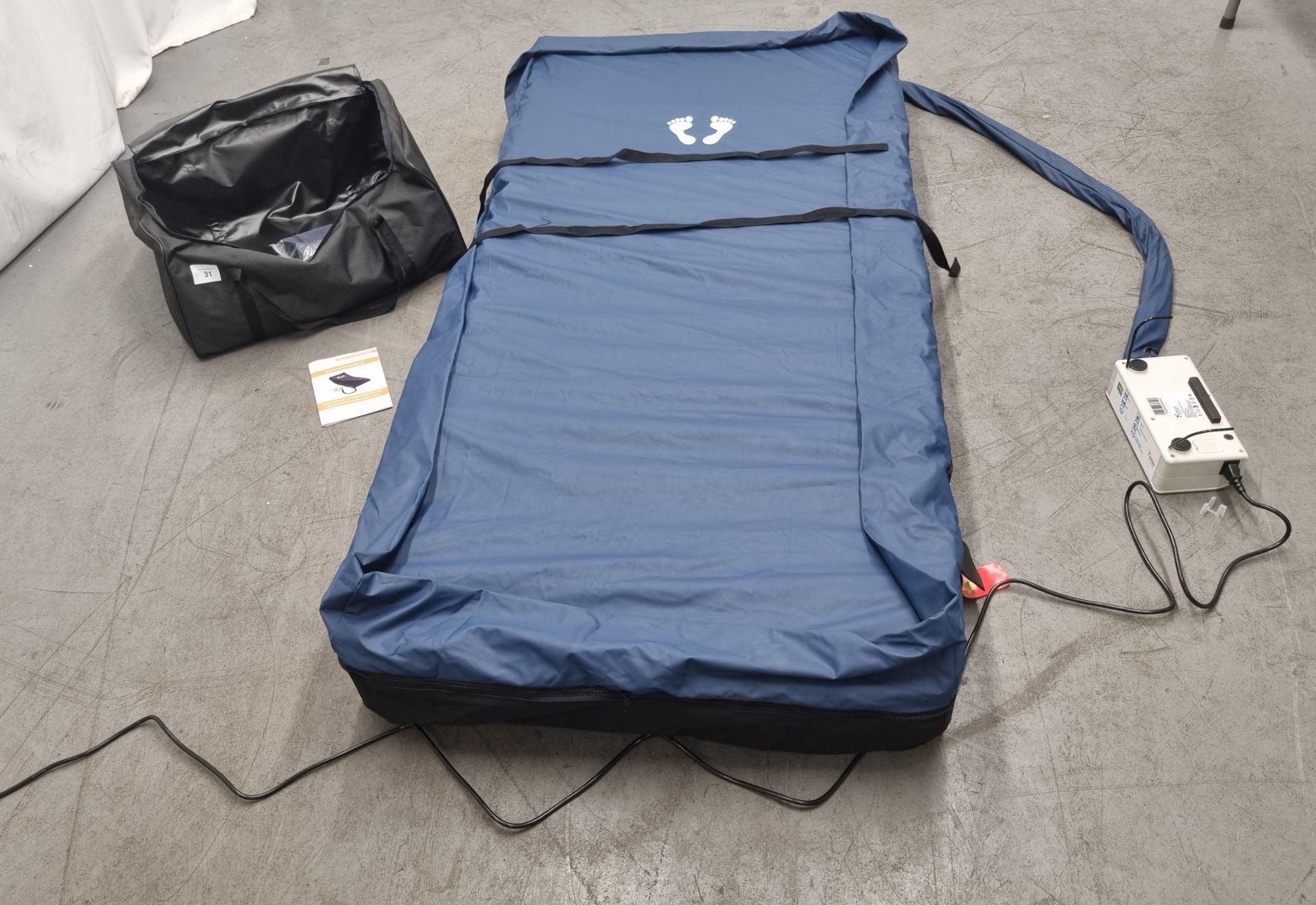 Herida Argyll II dynamic airflow mattress system with digital pump - unused in carry bag - Image 2 of 9