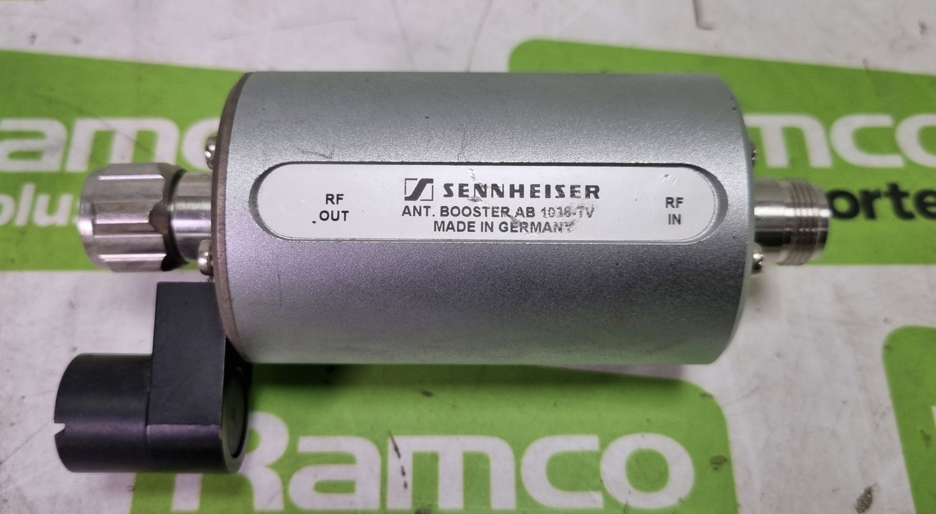 2x Sennheiser AB 1036 antenna boosters - Image 2 of 6