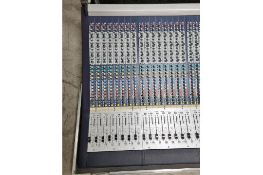 Soundcraft MH3 48 channel analogue mixing console in flight case - SEE DESC. - Image 6 of 28