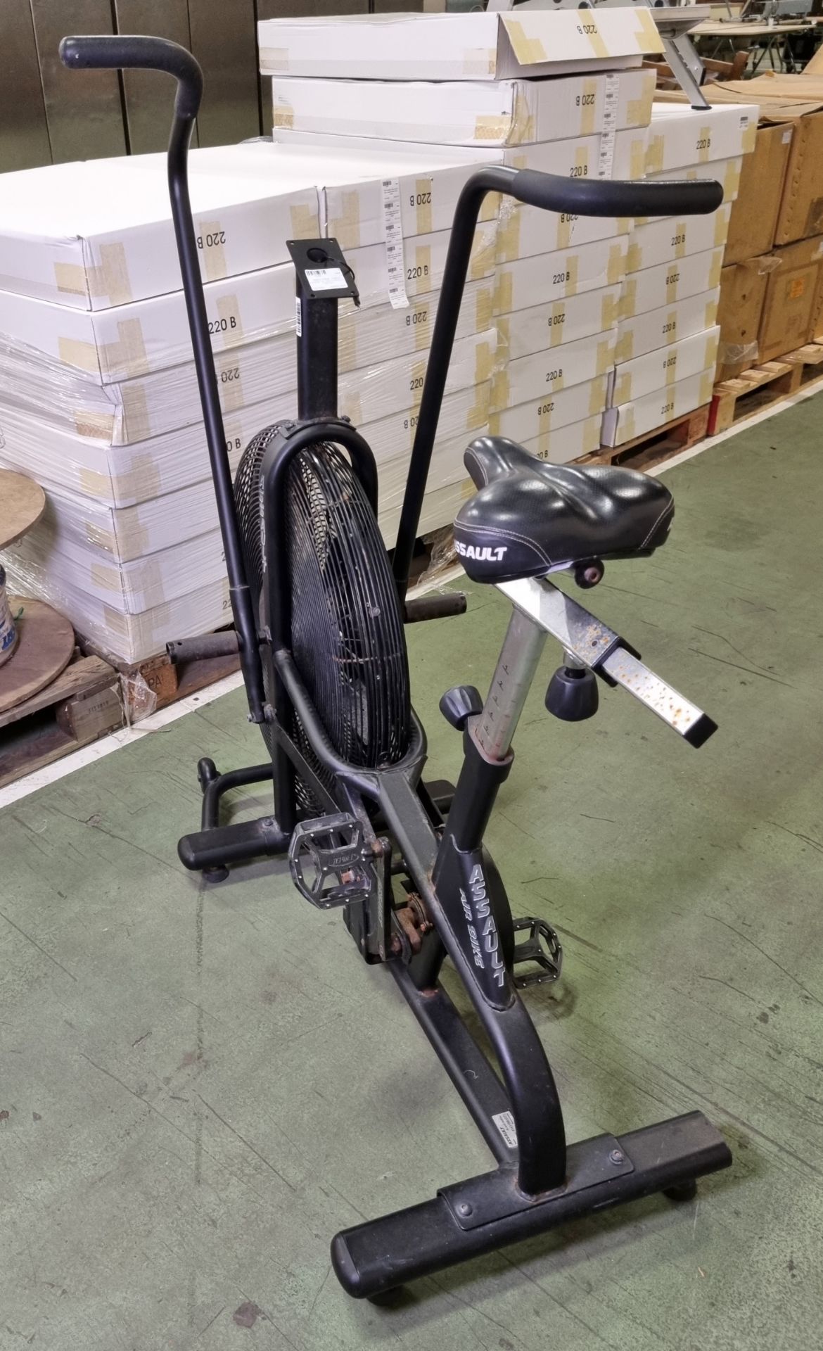 Assault AirBike - missing console - W 1300 x D 500 x H 1500 mm - Bild 2 aus 6