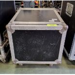 9U rack flight case with double lids - case dimensions: L 750 x W 550 x H 600mm