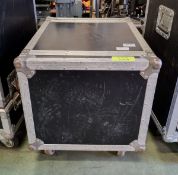 9U rack flight case with double lids - case dimensions: L 750 x W 550 x H 600mm