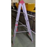Austin White RG 1500 aluminium folding step ladder