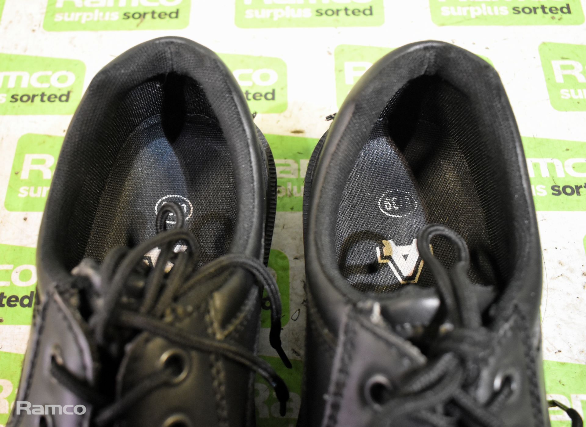 Amblers black safety shoes - size 4, Amblers black safety shoes - size 6, 2x pairs of Amblers black - Image 9 of 13