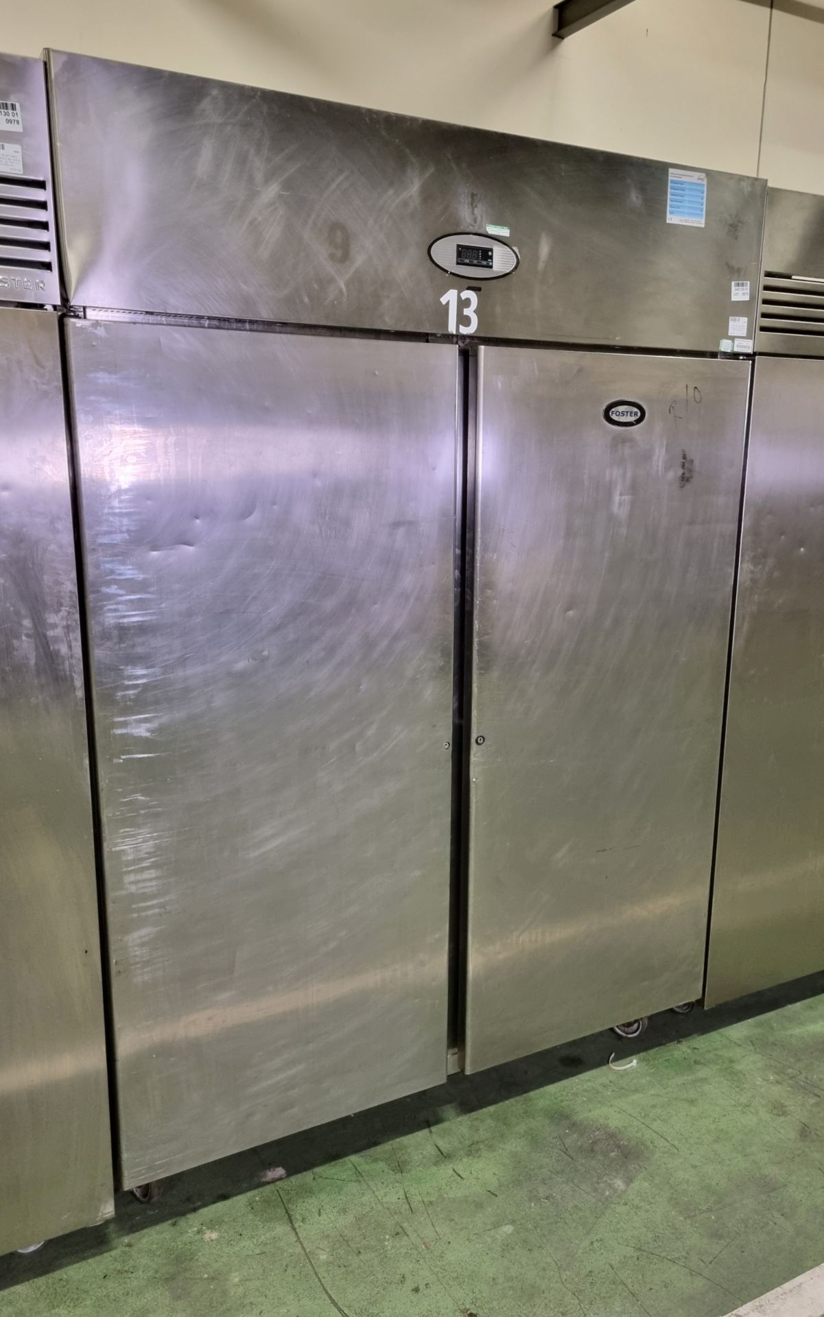 Foster stainless steel 2 door 940 ltr fridge cabinet - W 1430 x D 800 x H 2080 mm - Bild 2 aus 4