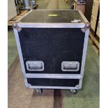 11U rack flight case with lift off lid - case dimensions: L 660 x W 600 x H 800mm