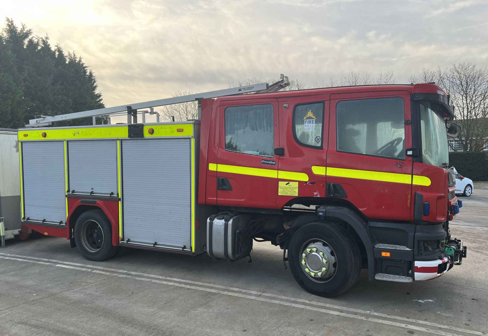 Scania JDC fire engine - 2 axel rigid body - A002 UXW - 230909 km - V5 present - Image 7 of 54