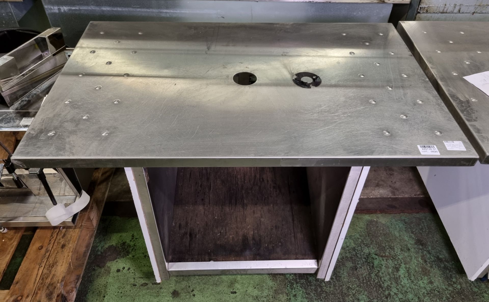 Stainless steel mobile with 3 wooden panels and centre hole on tabletop - L 1260 x D 800 x H 855mm - Bild 2 aus 3