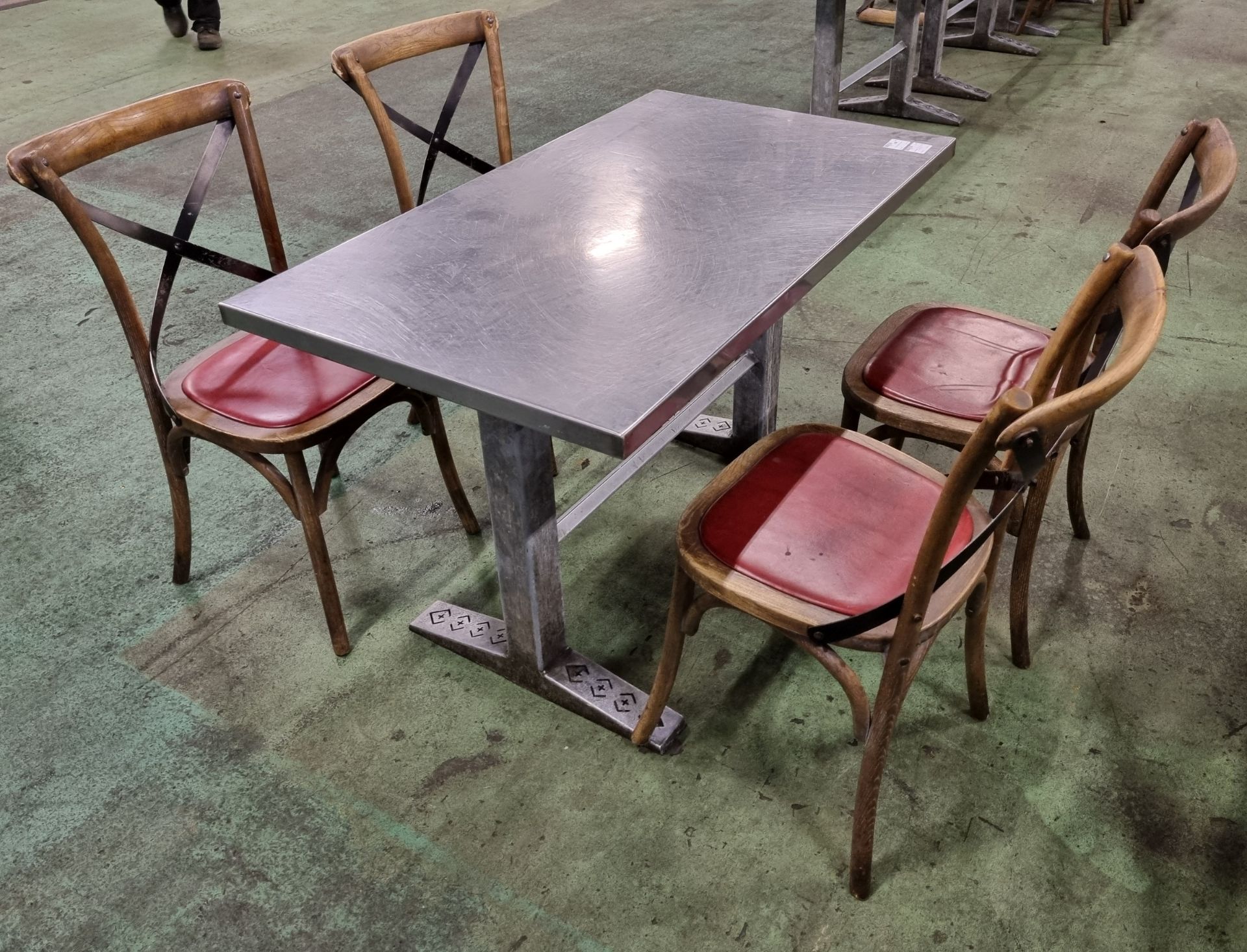 4x Wooden restaurant chairs, Metal table - W 1200 x D 690 x H 760 mm - Image 4 of 5