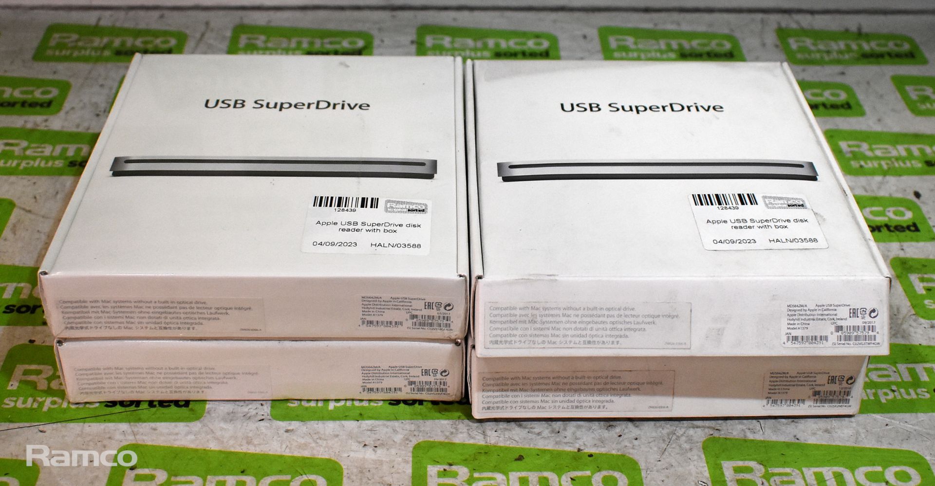 4x Apple A1379 USB SuperDrive disk readers with box - Bild 5 aus 7