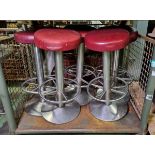 8x Metal padded stools - H 800 mm