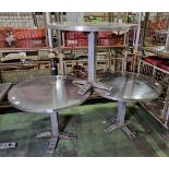 3x Round metal tables - W 930 x D 930 x H 740 mm