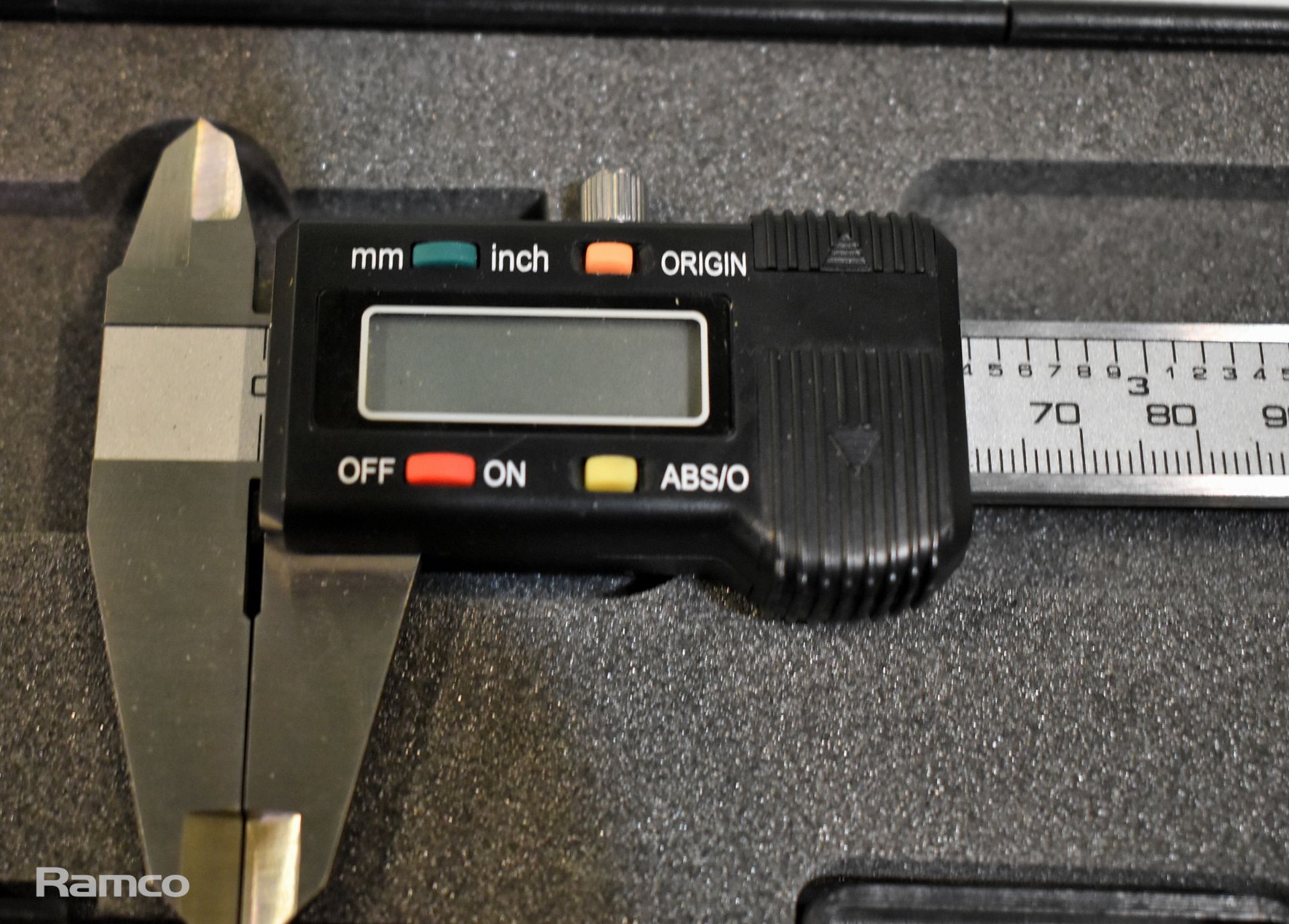 Blue Line electronic digital caliper - Image 2 of 4