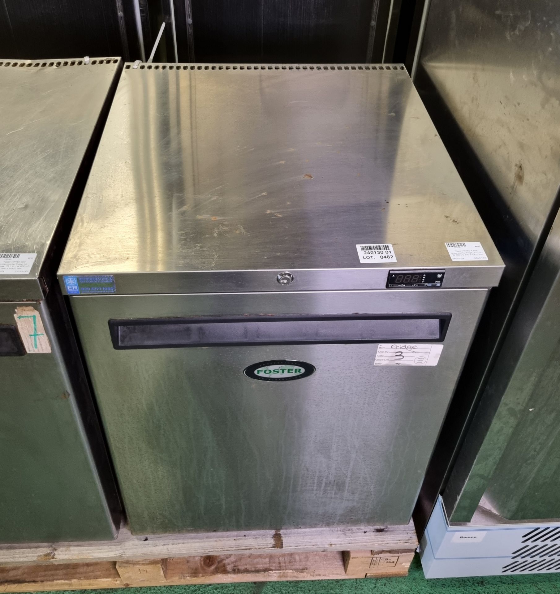 Foster HR150-A stainless steel undercounter fridge, 73.1 ltr - W 600 x D 640 x H 810 mm - Image 2 of 4