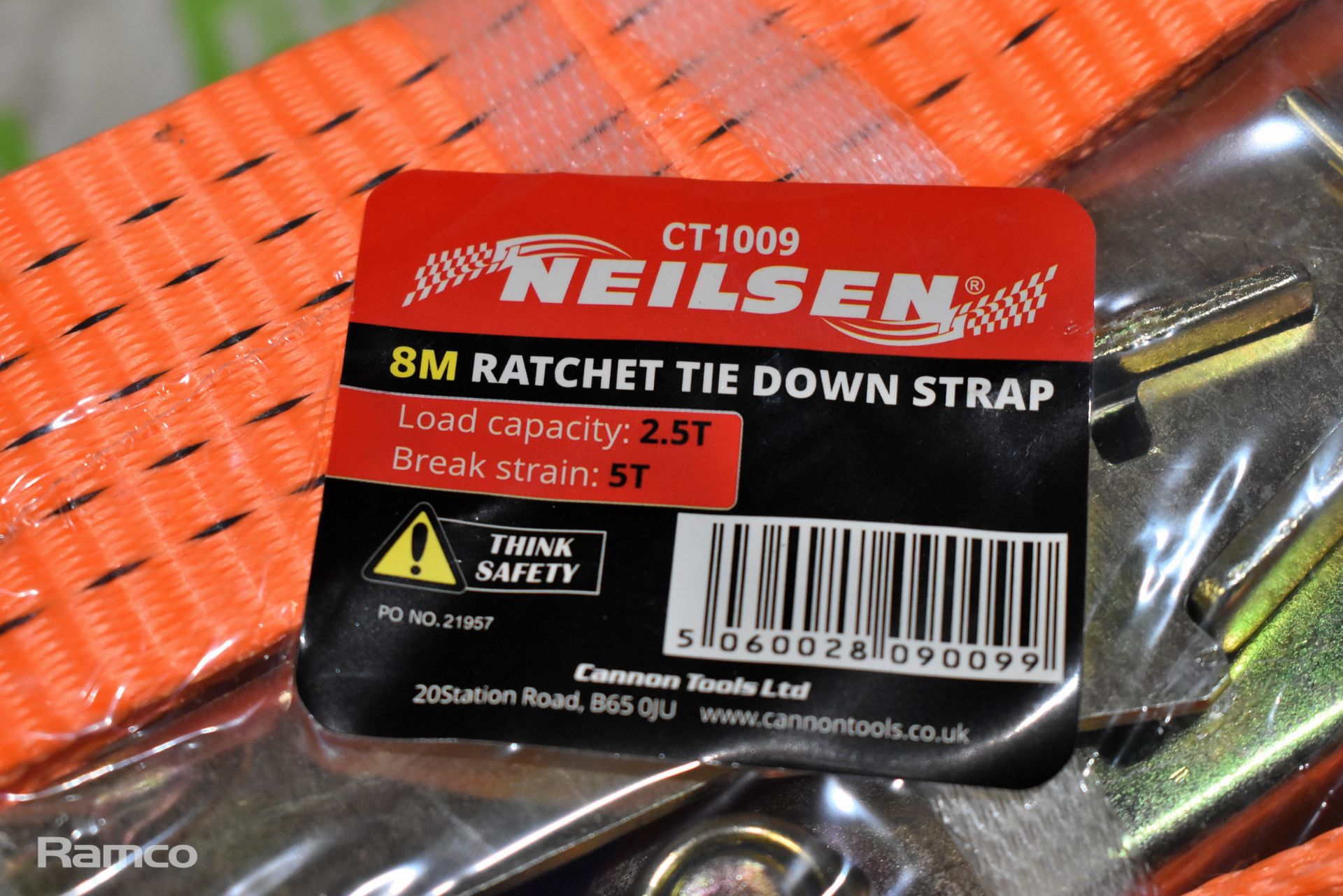 6x Nielsen CT1009 8m ratchet tie down straps, 6x 5 M blue ratchet straps - Image 4 of 9