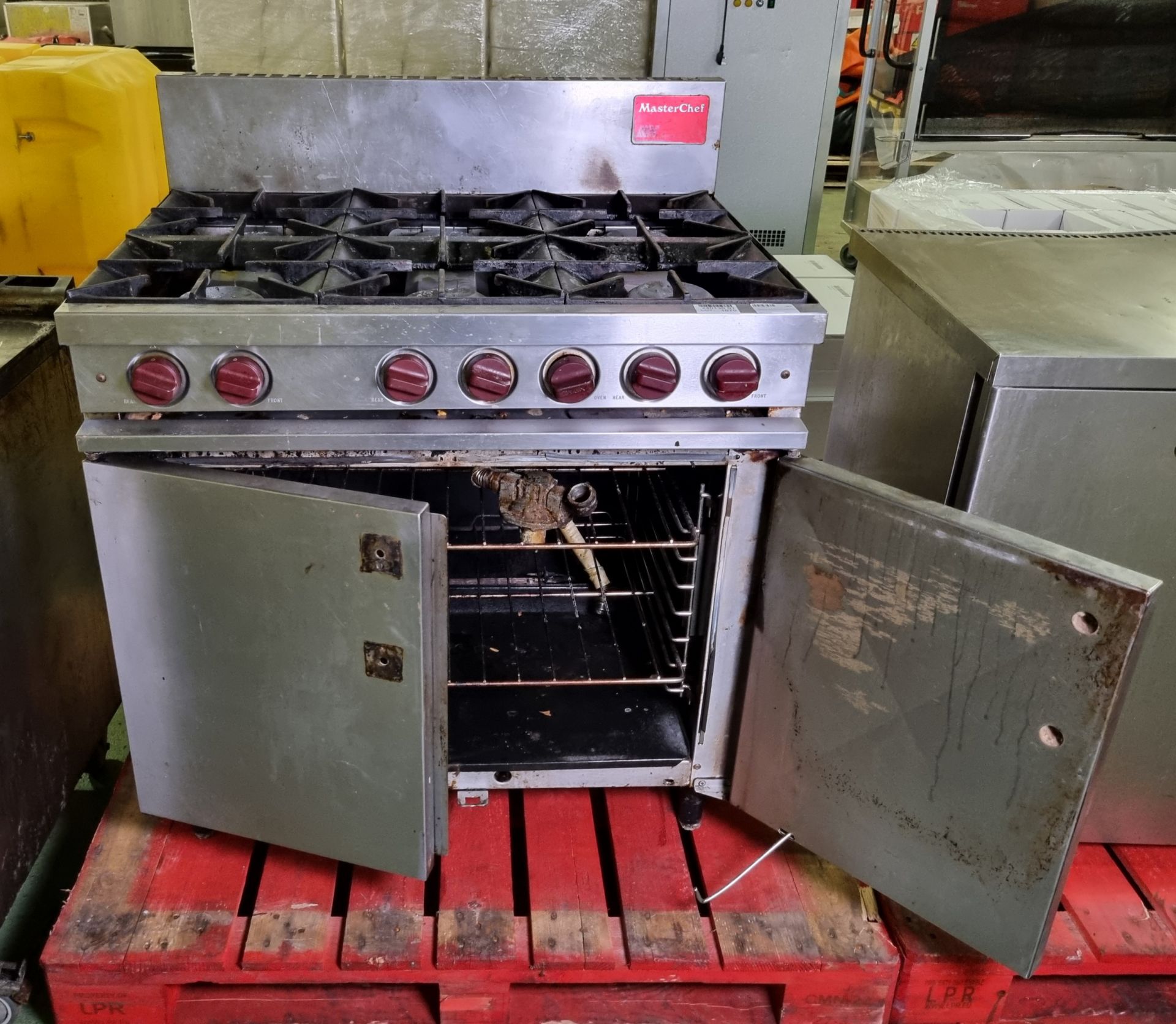 Masterchef 6 burner gas oven - W 910 x D 700 x H 1100 mm - missing door handles