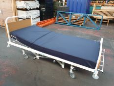 12x Sidhil King Fund Medical beds with mattresses - adjustable height - L 2200 x W 1010 x H 1070mm